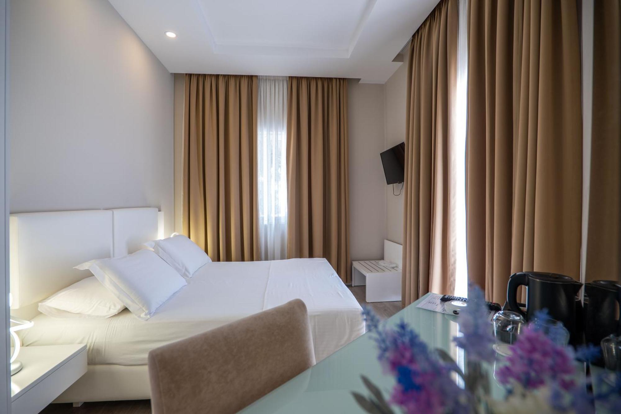 Hotel Sejko Sarandë Exteriér fotografie